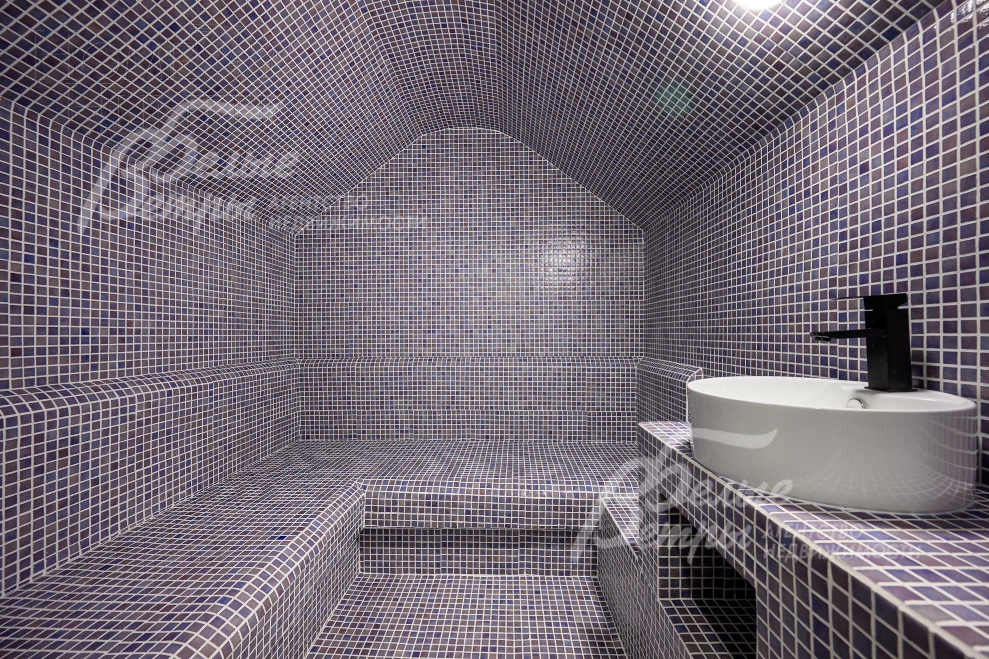 2-этажный коттедж 300 м² с отделкой