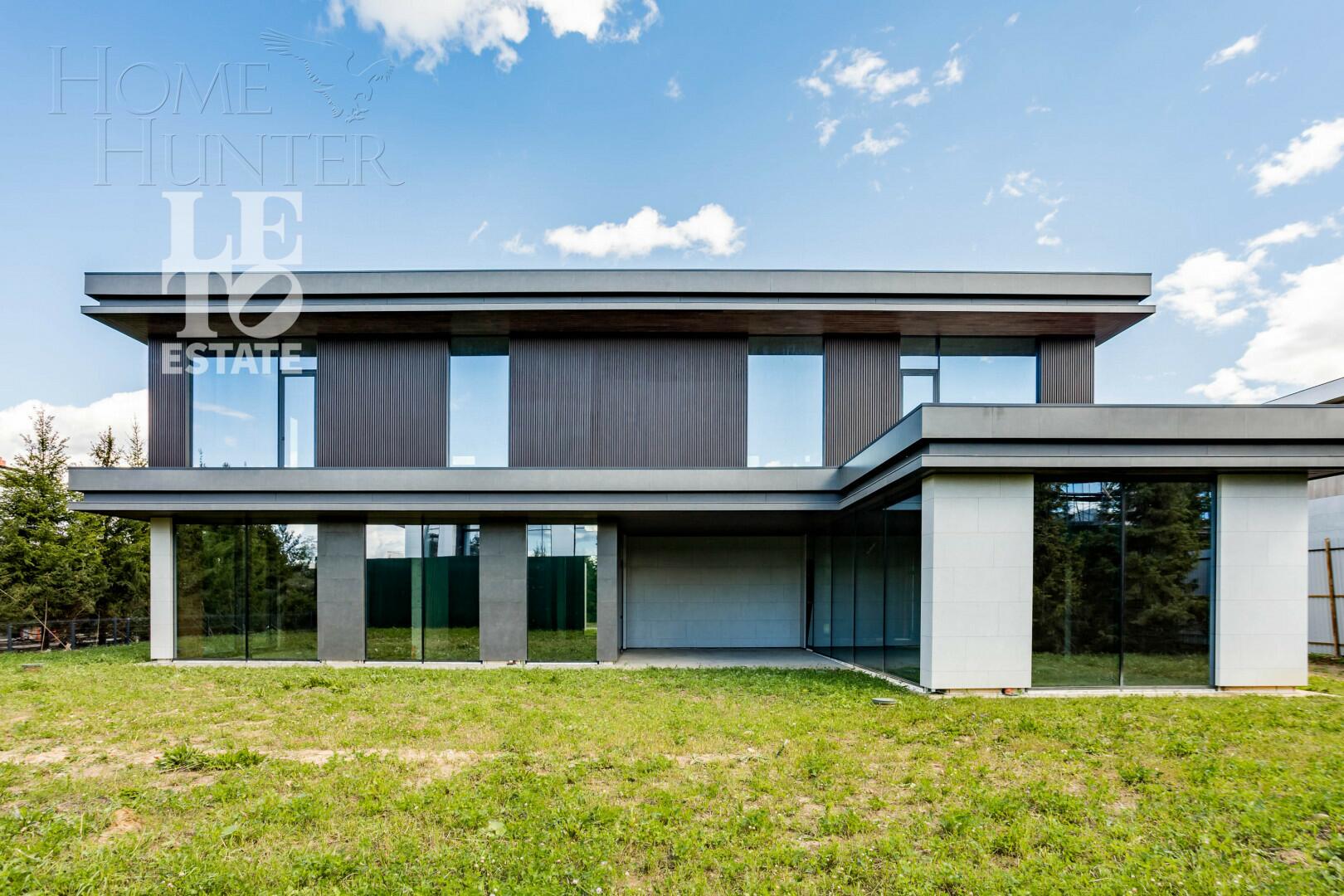 2-этажный коттедж 920 м² без отделки