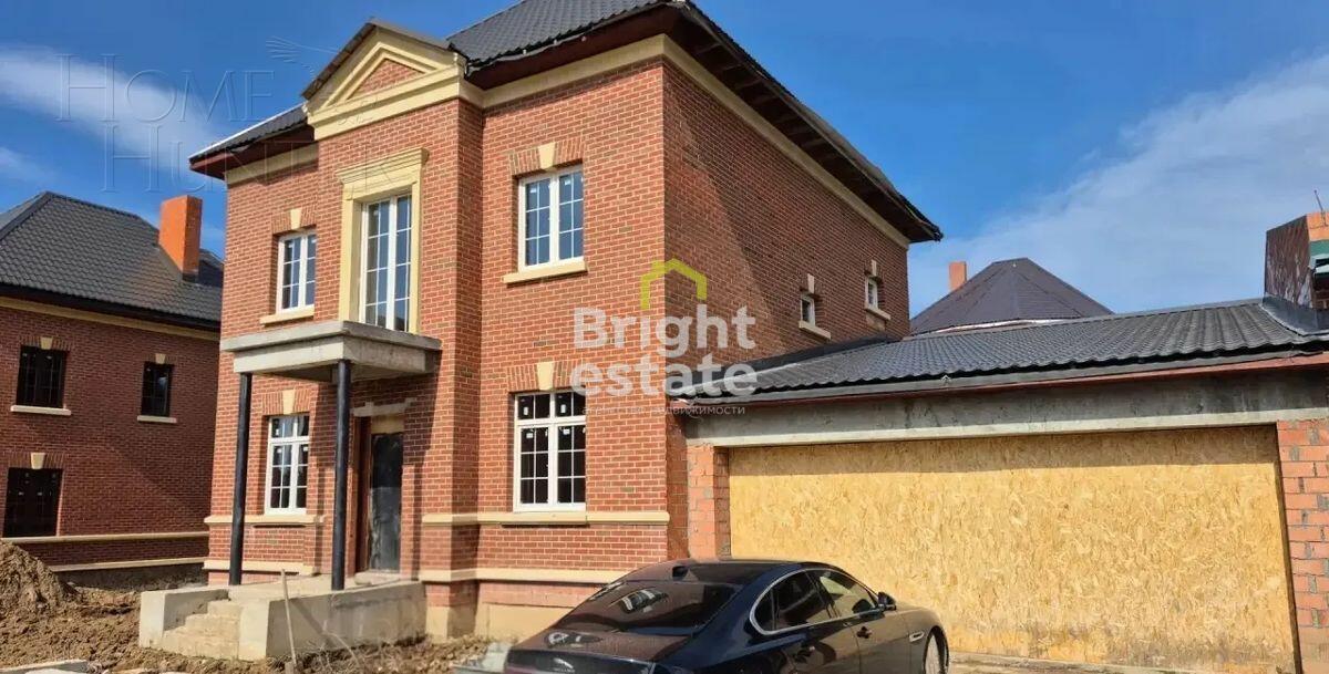3-этажный коттедж 371.5 м² без отделки
