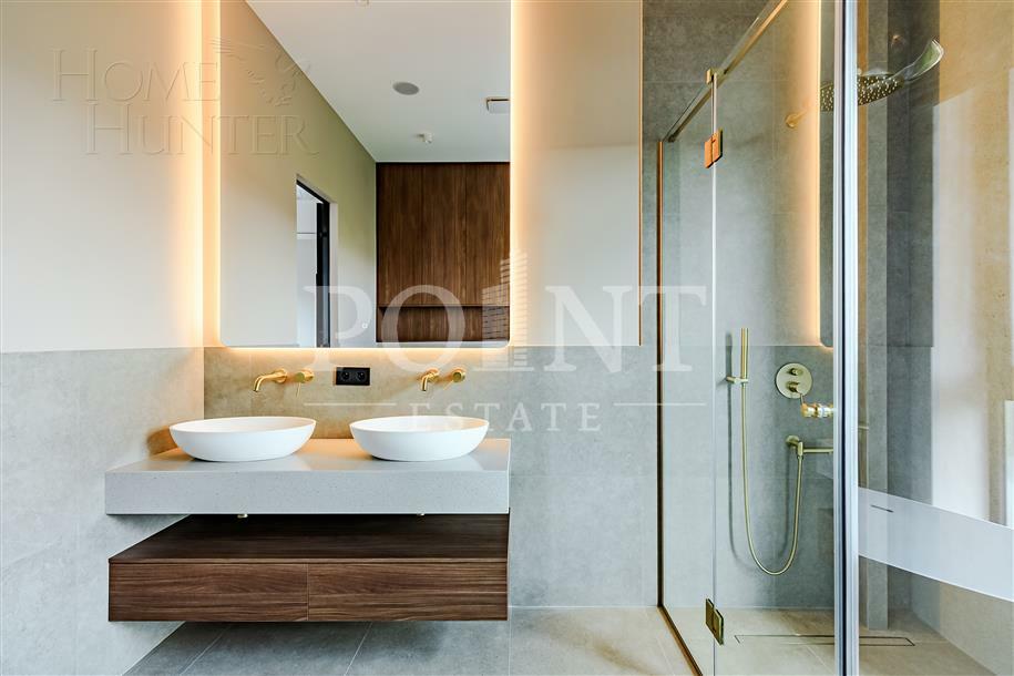 2-этажный коттедж 360 м² с отделкой