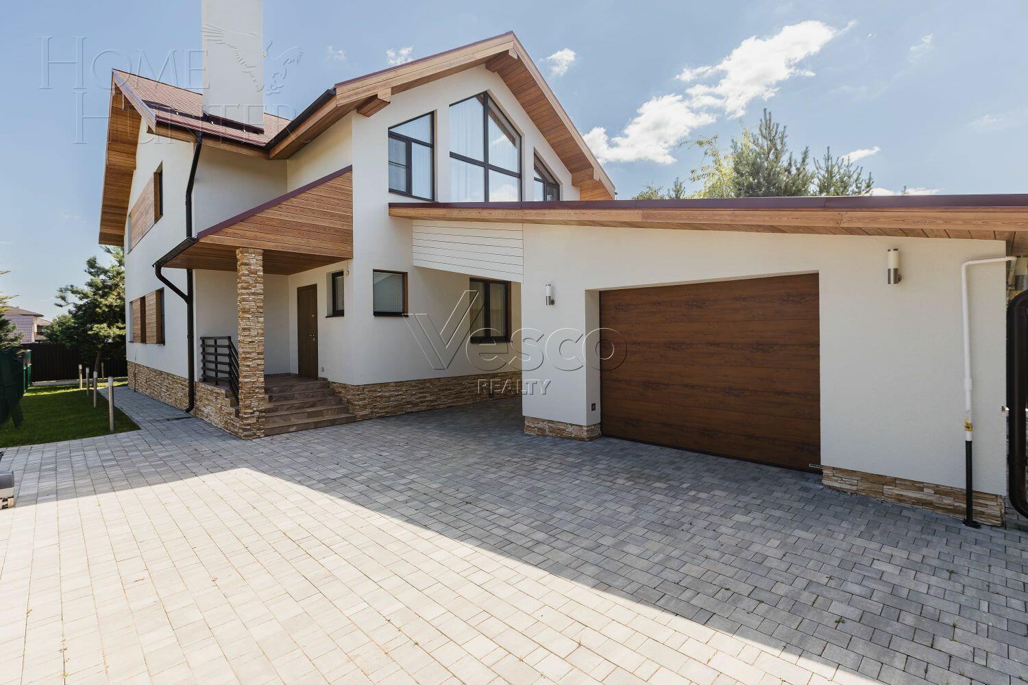 2-этажный коттедж 364 м² с отделкой