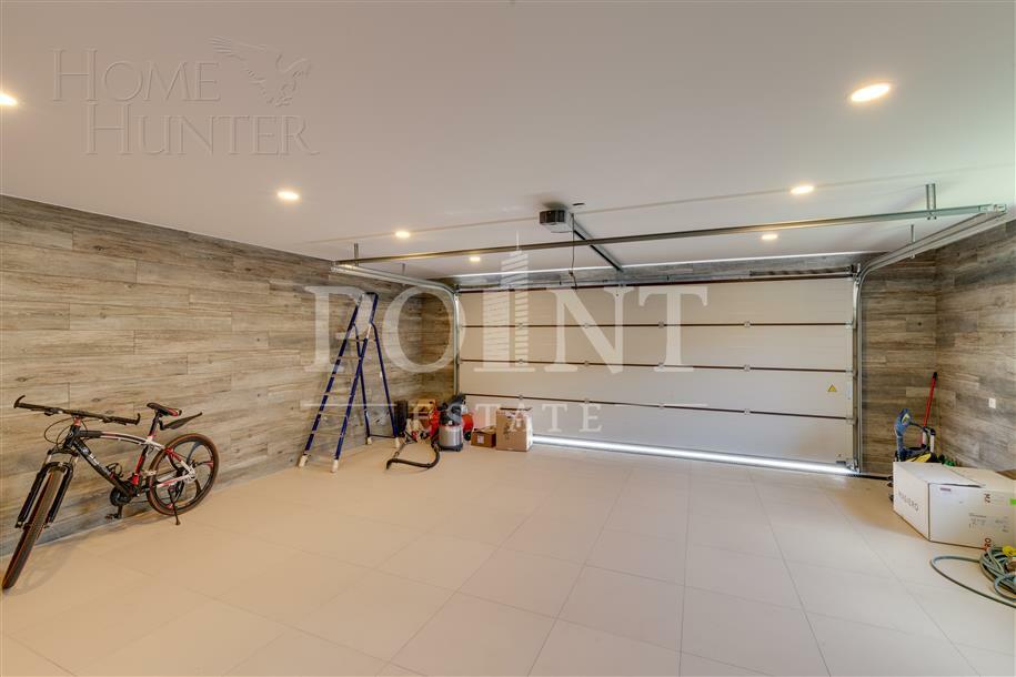 2-этажный коттедж 900 м² с отделкой