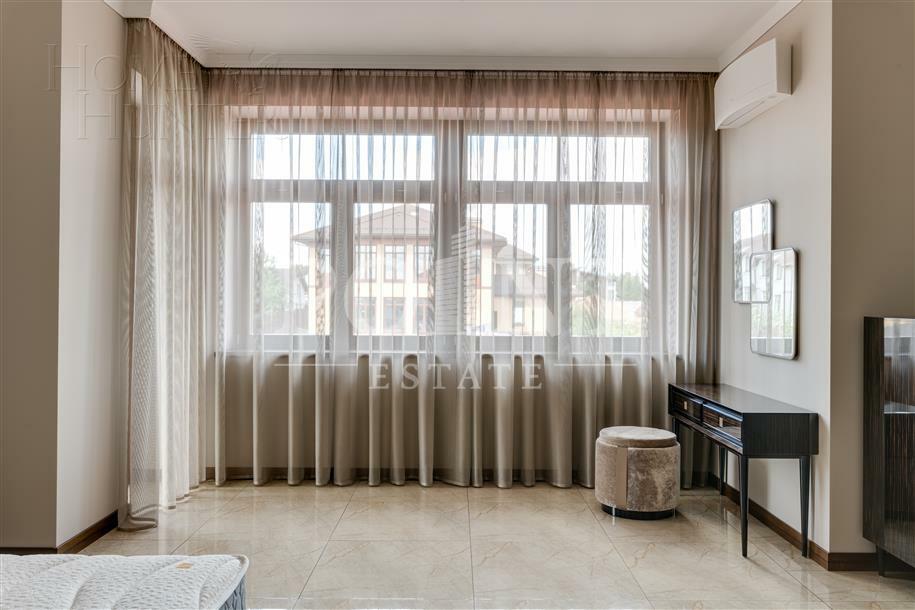 2-этажный коттедж 900 м² с отделкой