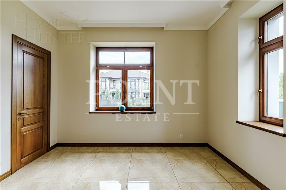 2-этажный коттедж 900 м² с отделкой