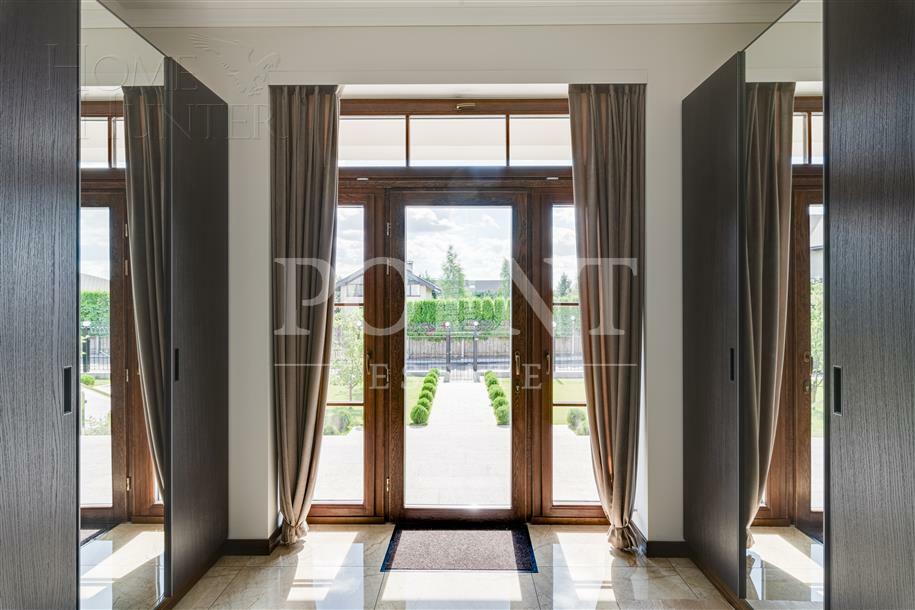 2-этажный коттедж 900 м² с отделкой