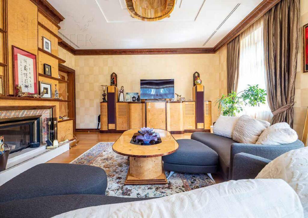 2-этажный коттедж 1 500 м² с отделкой