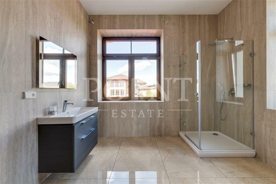 2-этажный коттедж 900 м² с отделкой