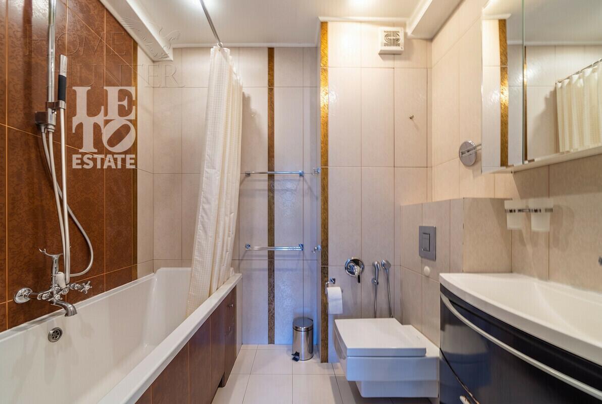 2-этажный таунхаус 210 м² с отделкой
