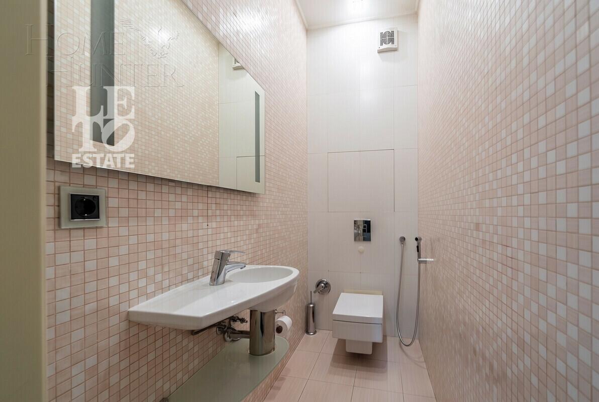 2-этажный таунхаус 210 м² с отделкой