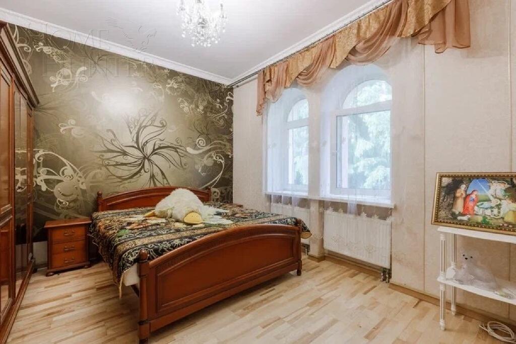 2-этажный коттедж 750 м² с отделкой