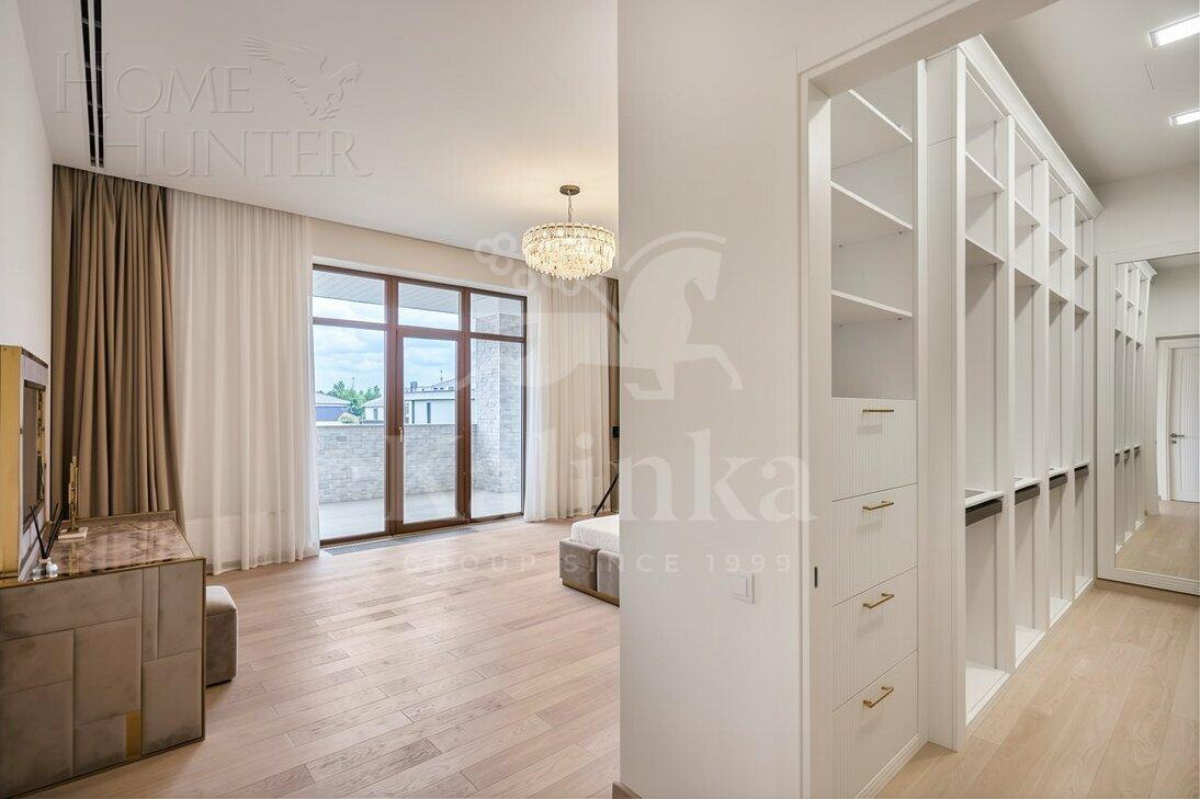 2-этажный коттедж 431 м² с отделкой