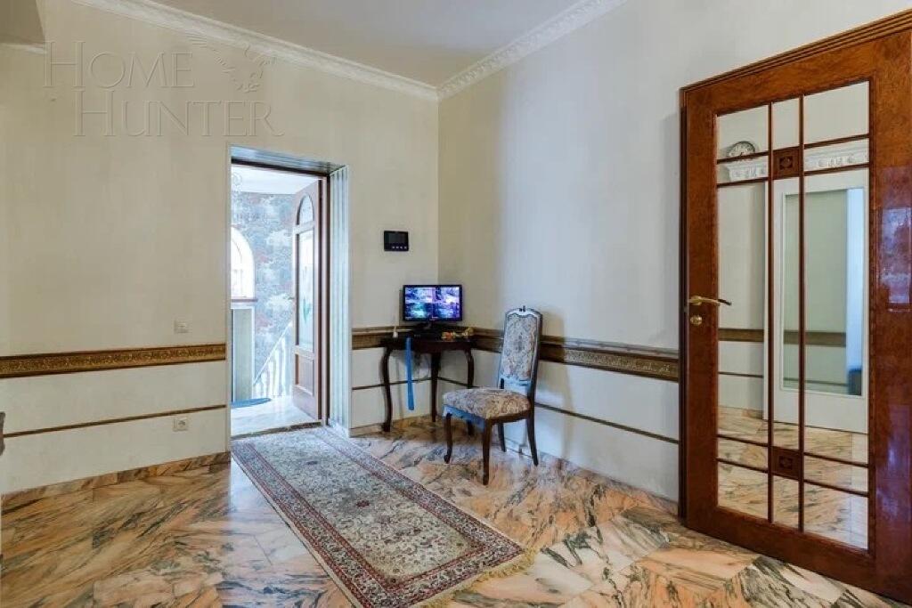 2-этажный коттедж 750 м² с отделкой