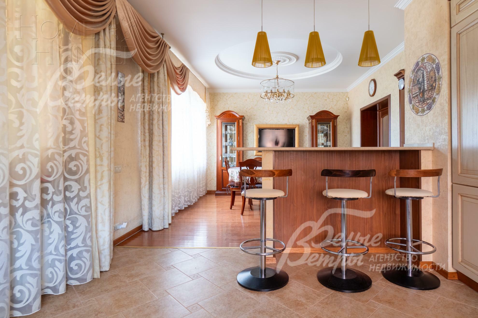 2-этажный коттедж 373.5 м² с отделкой