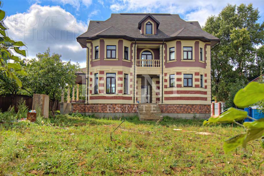 2-этажный коттедж 500 м² без отделки