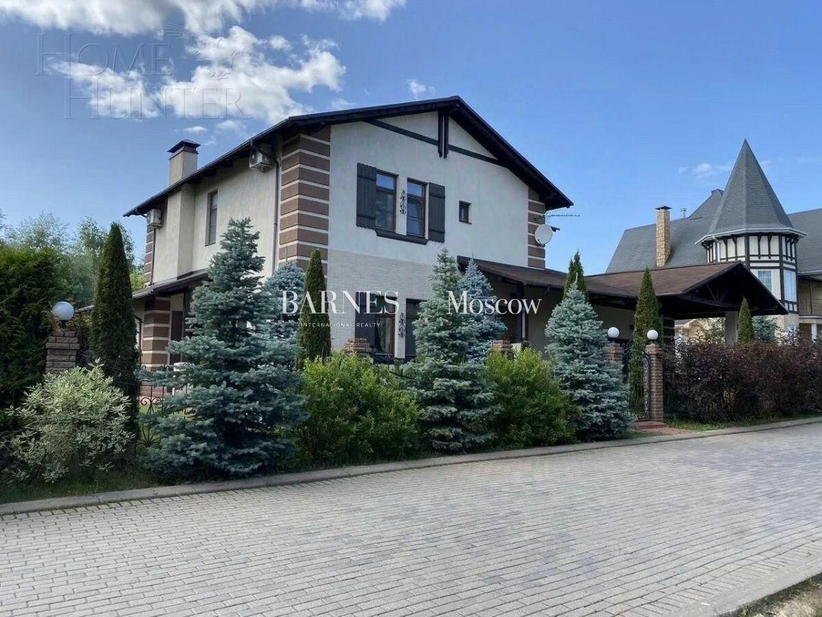 2-этажный коттедж 380 м² с отделкой