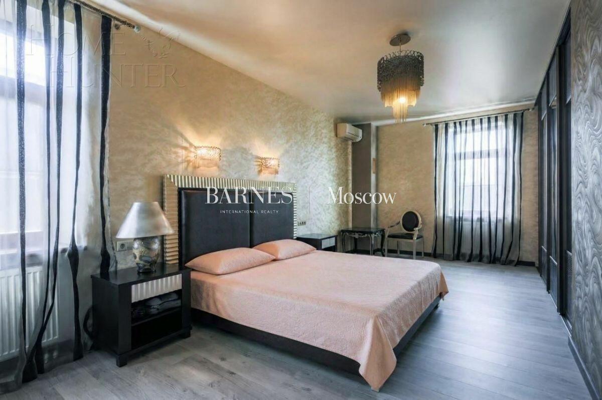 2-этажный коттедж 380 м² с отделкой