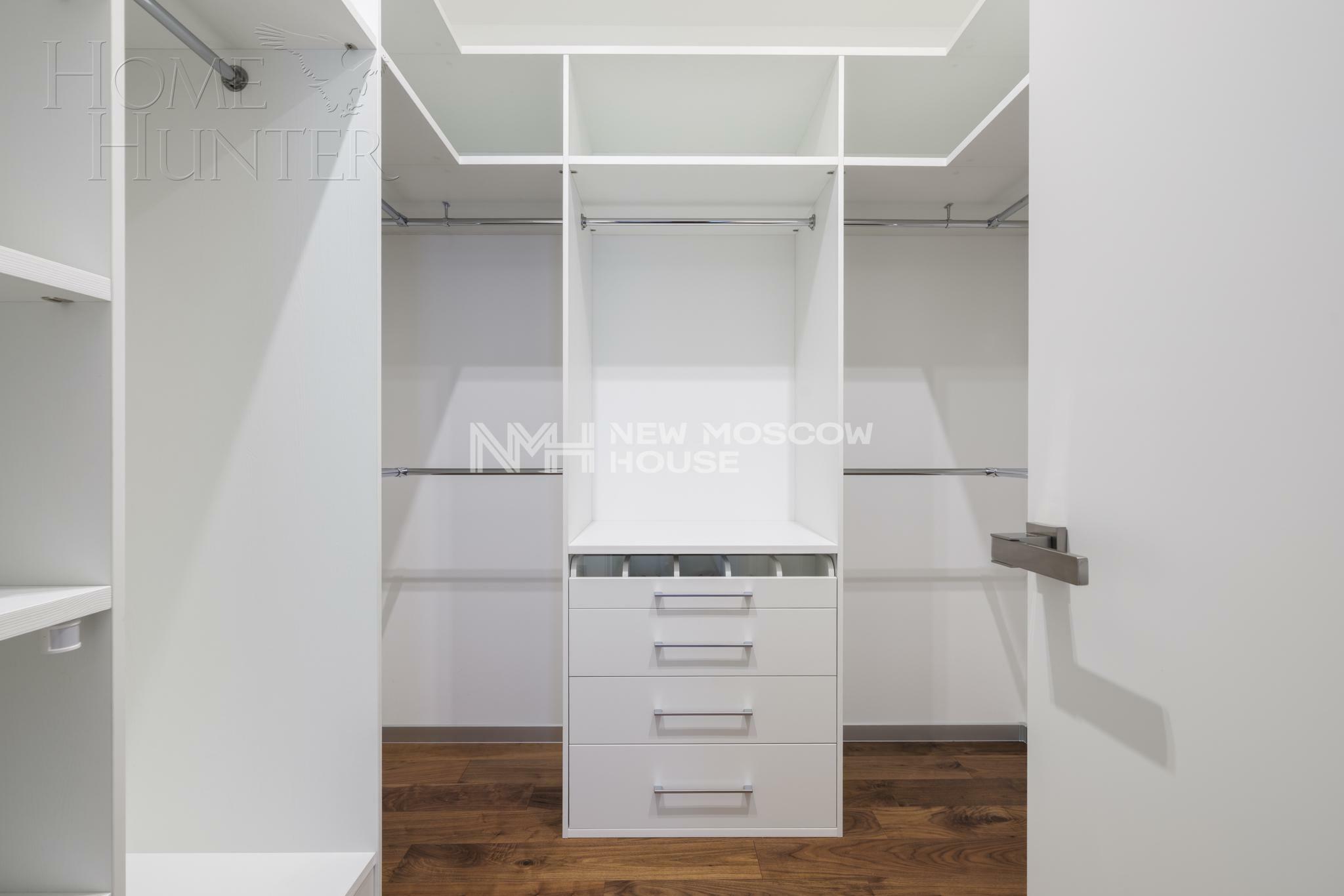 2-этажный коттедж 650 м² с отделкой