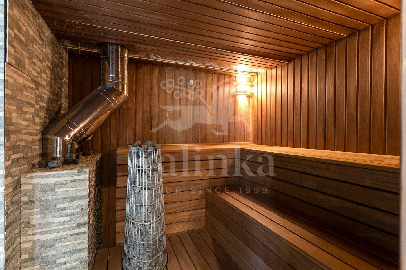2-этажный коттедж 700 м² с отделкой