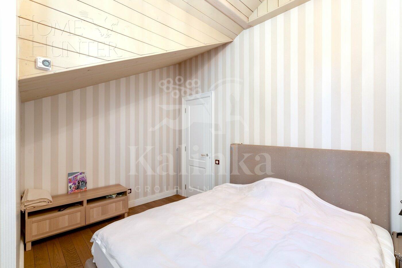 2-этажный коттедж 700 м² с отделкой