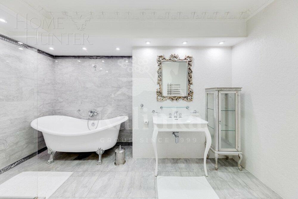 2-УРОВНЕВАЯ КВАРТИРА С ОТДЕЛКОЙ 242 М² НА 21 ЭТАЖЕ