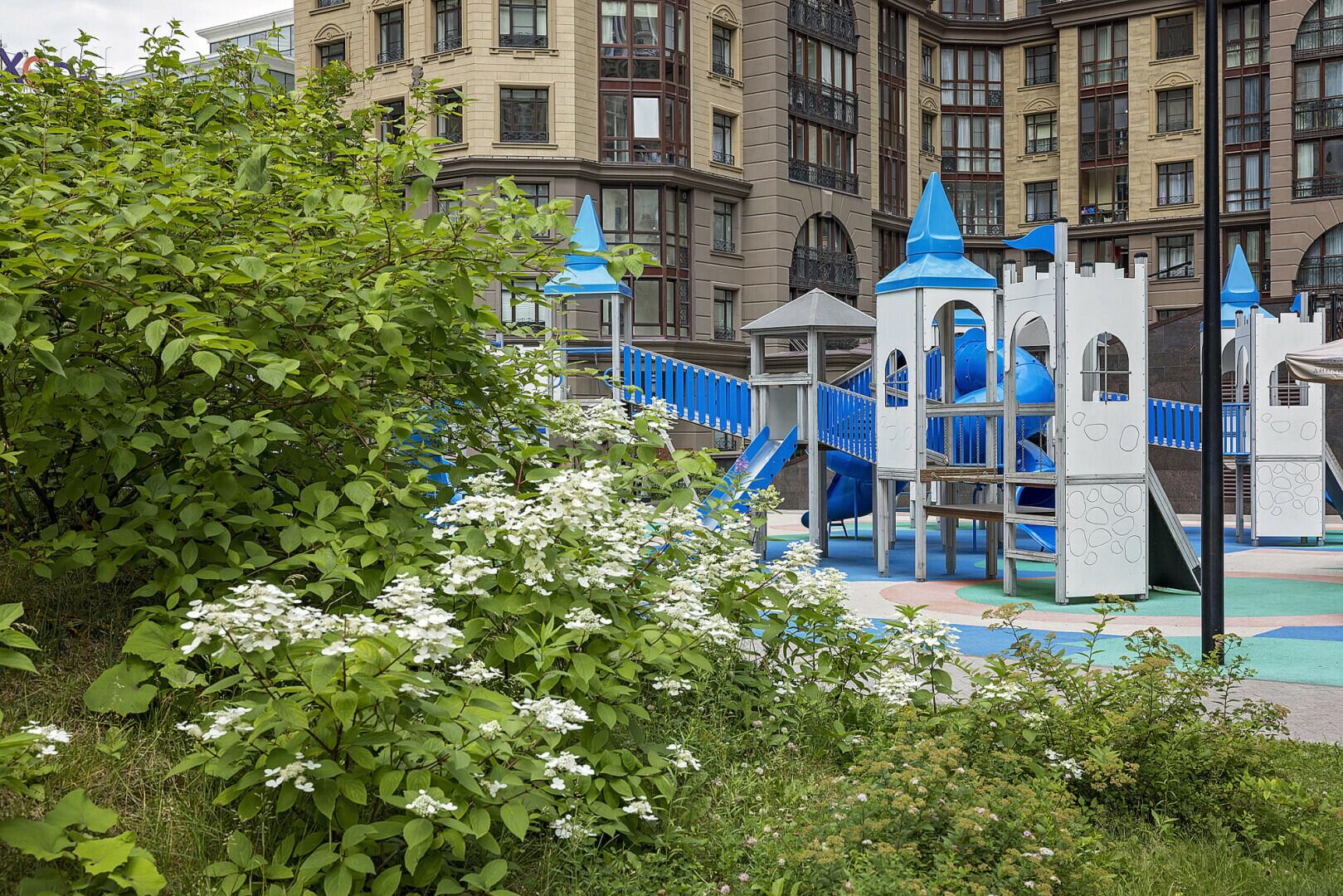 4-КОМН. КВАРТИРА С ОТДЕЛКОЙ 138 М² НА 18 ЭТАЖЕ