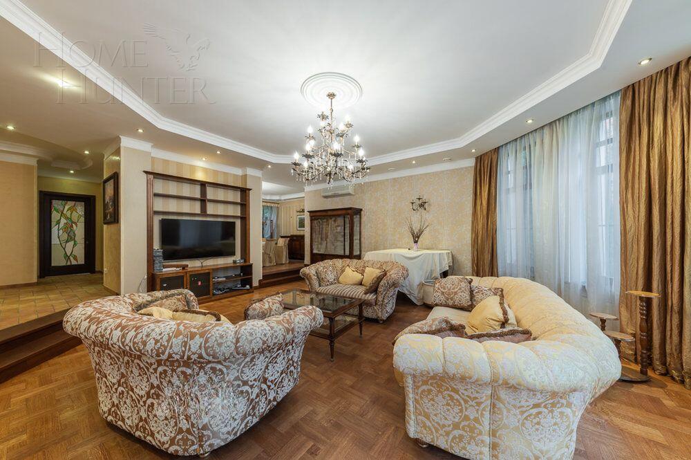 2-этажный коттедж 608 м² с отделкой