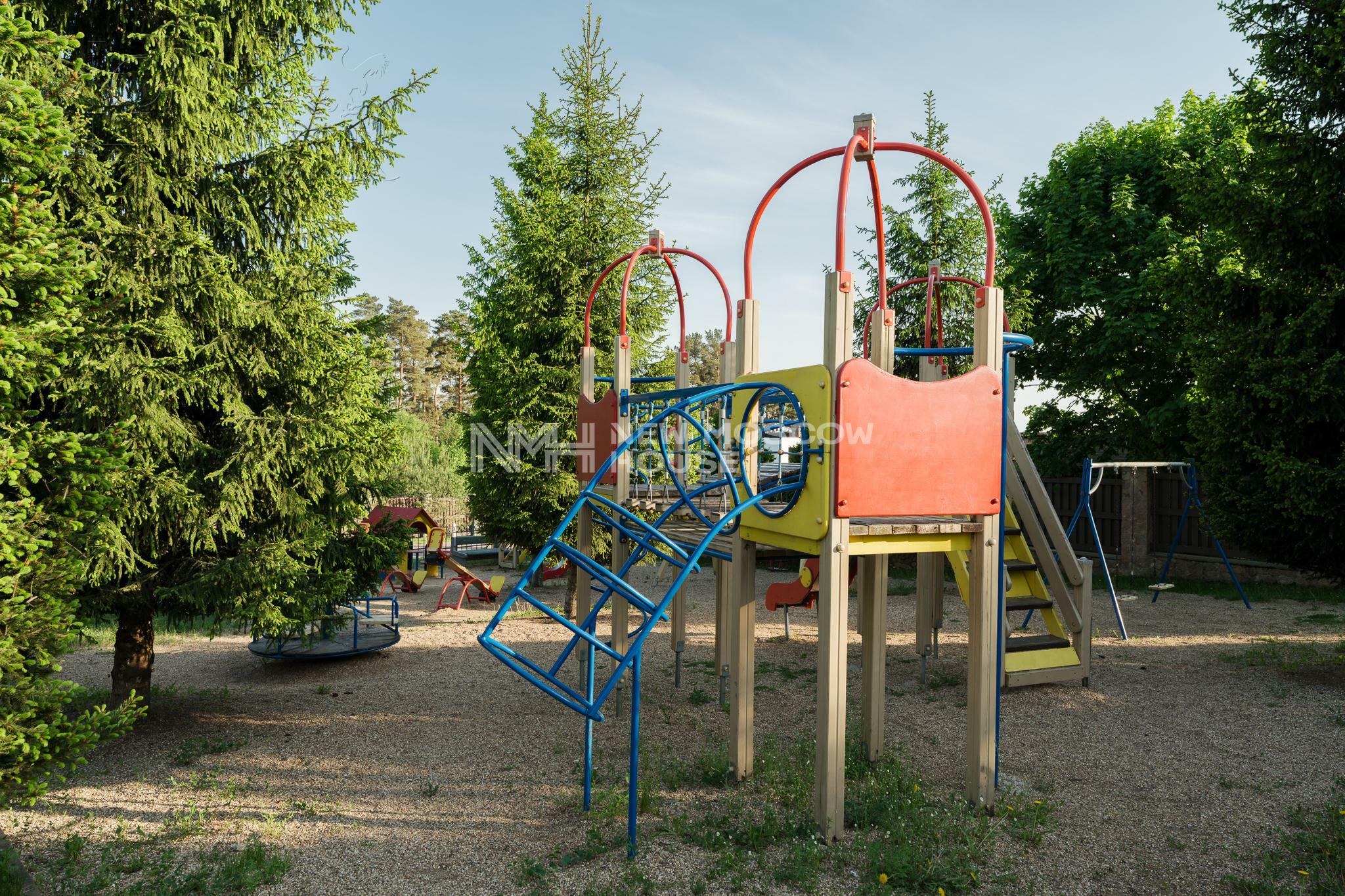 2-этажный коттедж 217 м² с отделкой