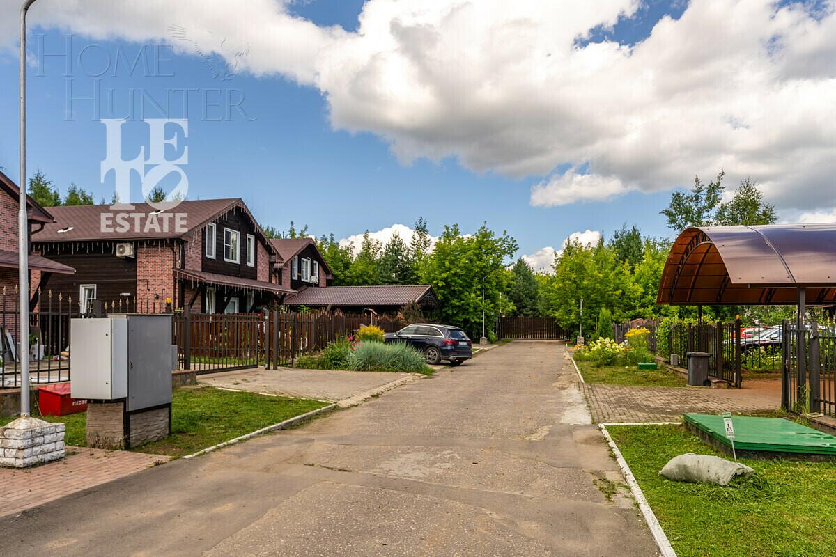 2-этажный коттедж 220 м² с отделкой
