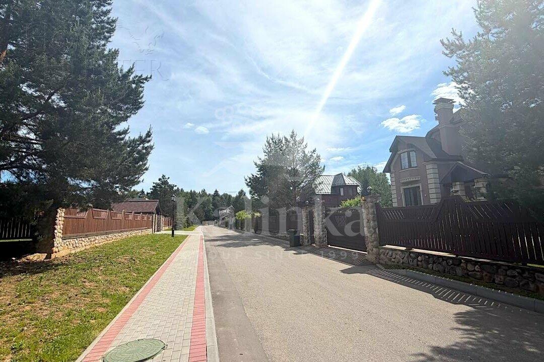 Участок 17 сот. в охраняемом поселке