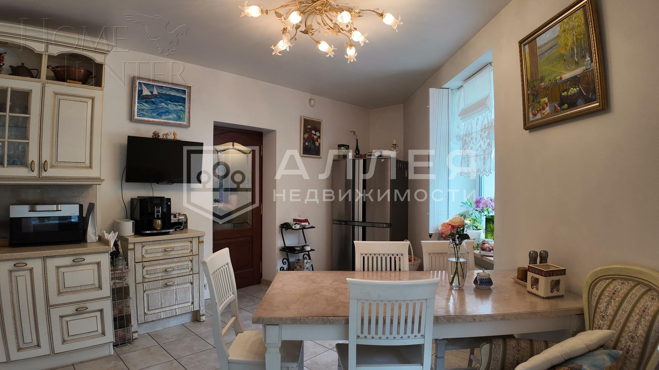 2-этажный коттедж 330 м² с отделкой