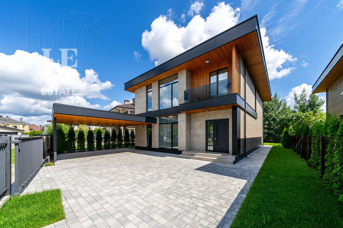 2-этажный коттедж 320 м² с отделкой