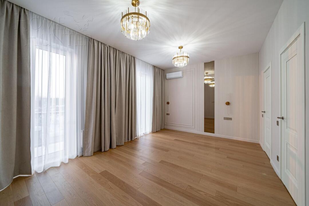 2-этажный коттедж 300 м² с отделкой