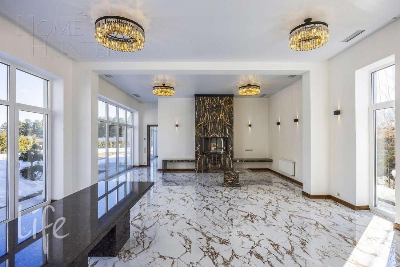2-этажный коттедж 1 500 м² с отделкой