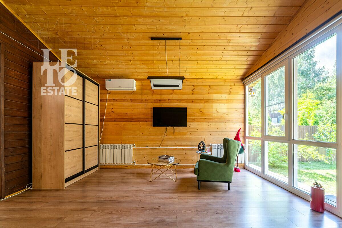 2-этажный коттедж 220 м² с отделкой