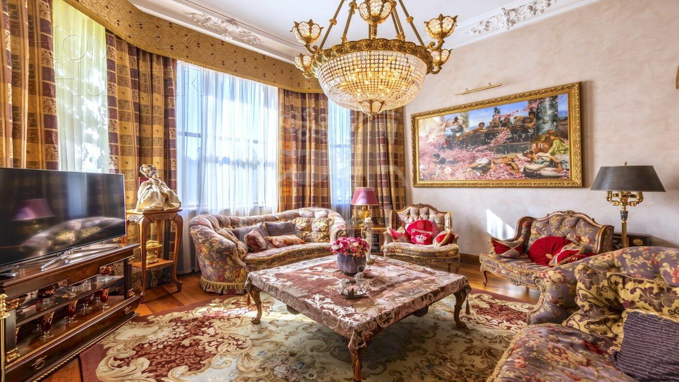 3-этажный коттедж 800 м² с отделкой