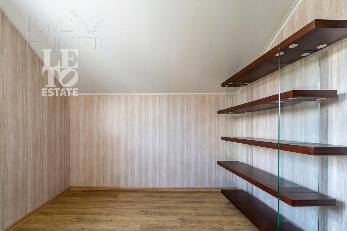 2-этажный коттедж 220 м² с отделкой