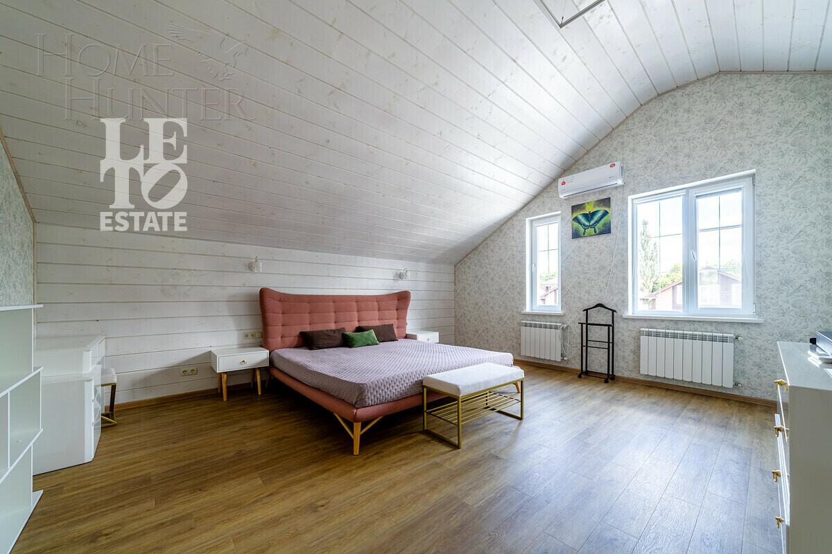 2-этажный коттедж 220 м² с отделкой