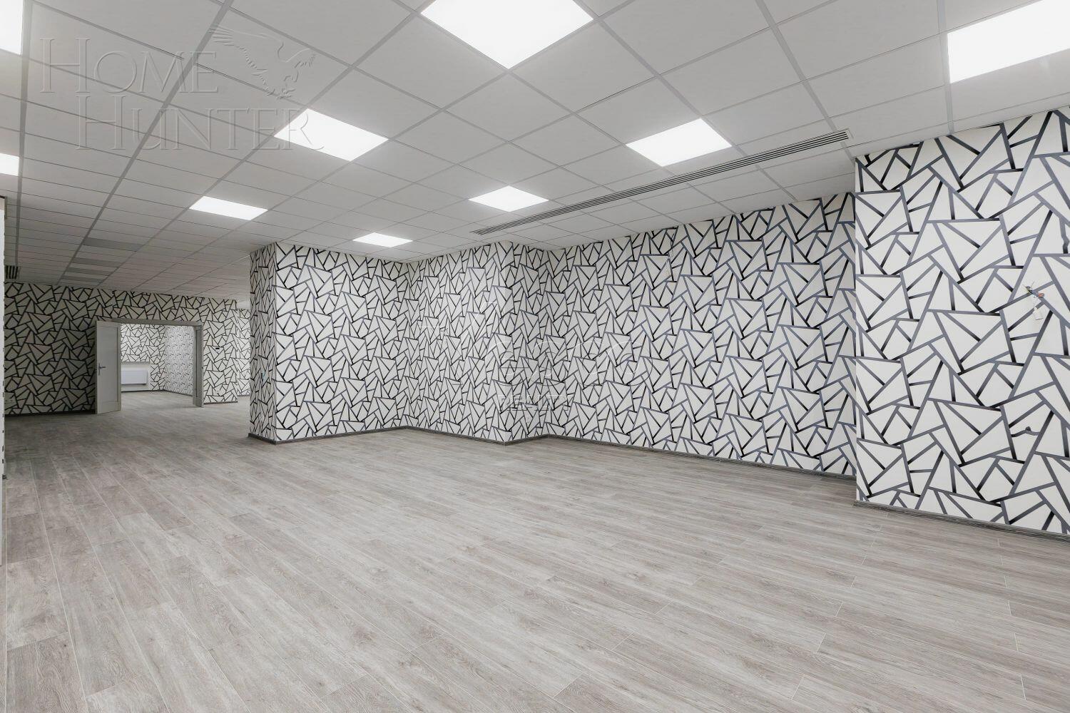 2-этажный коттедж 4 400 м² с отделкой