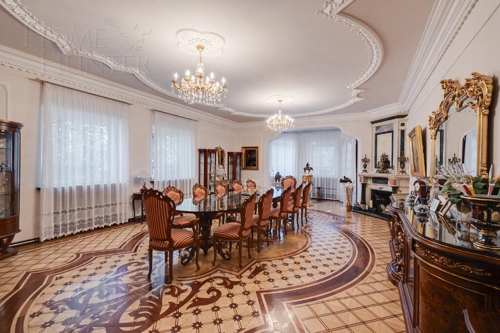 2-этажный коттедж 880 м² с отделкой