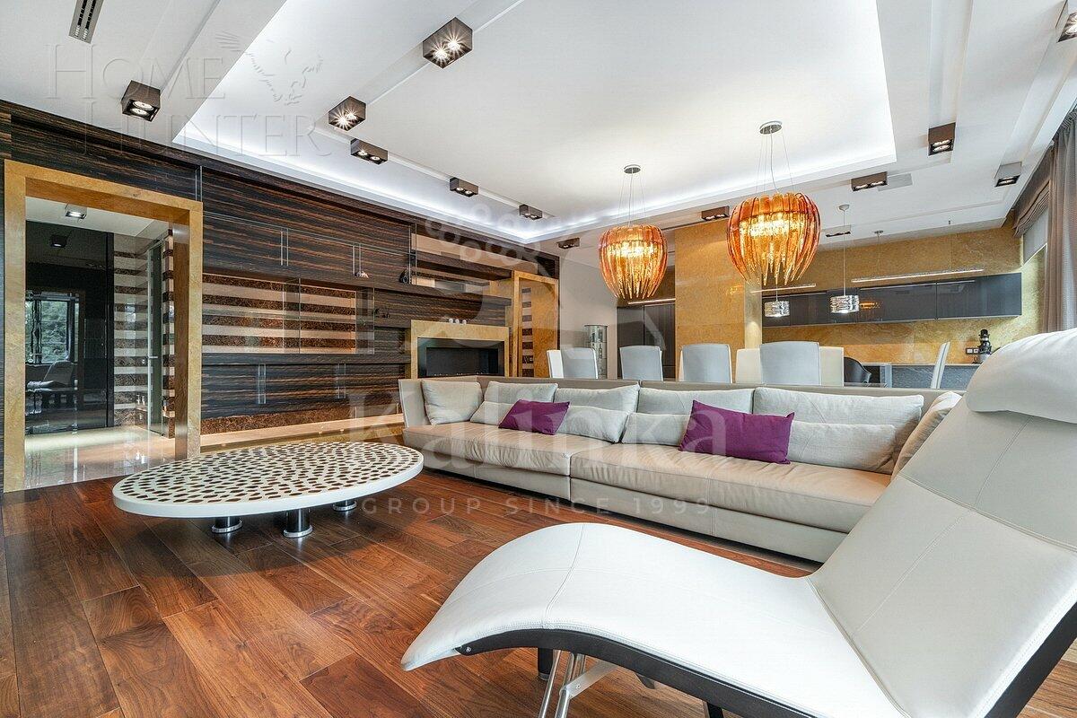 4-КОМН. КВАРТИРА С ОТДЕЛКОЙ 185.1 М² НА 2 ЭТАЖЕ
