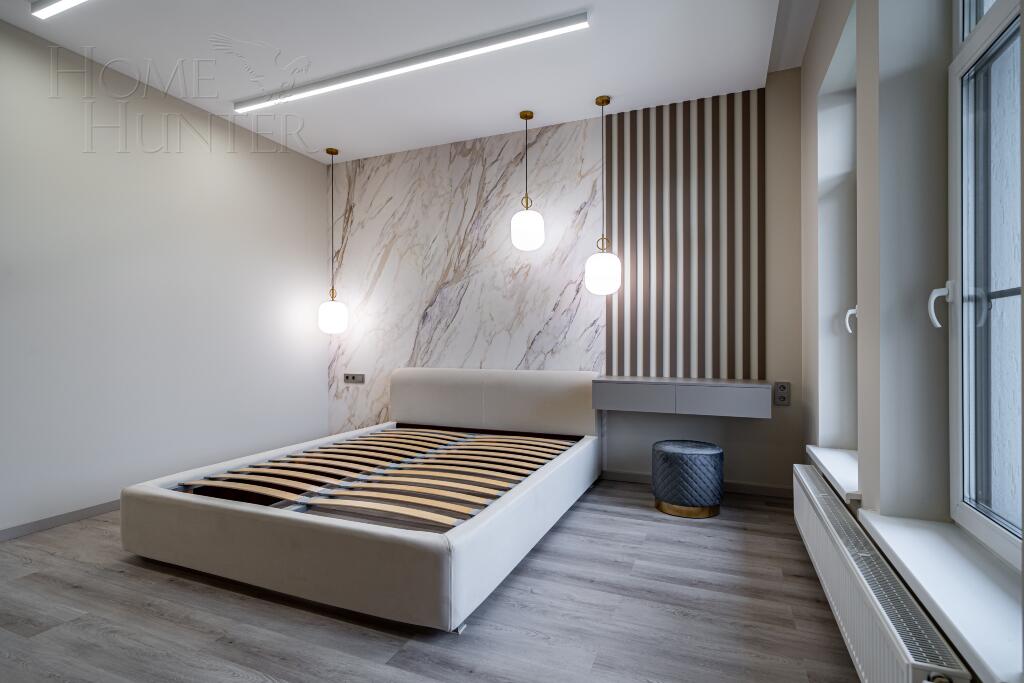 2-этажный коттедж 240 м² с отделкой