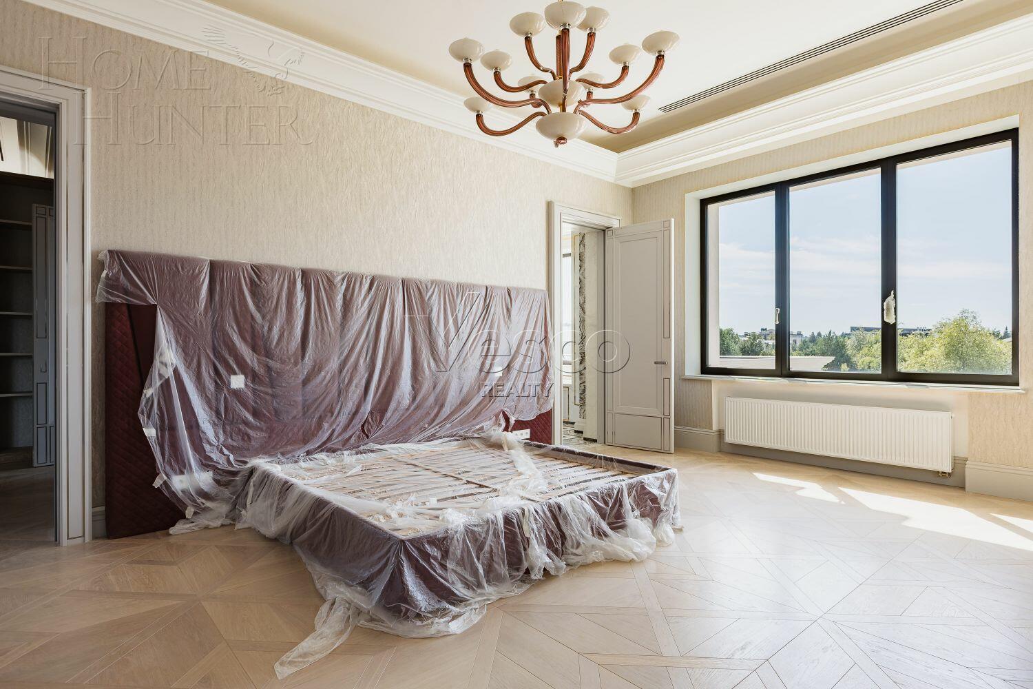 2-этажный коттедж 4 400 м² с отделкой