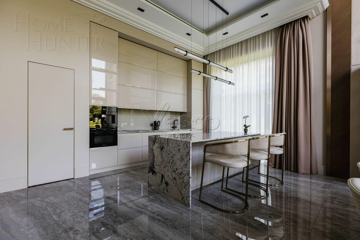 2-этажный коттедж 1 050 м² с отделкой