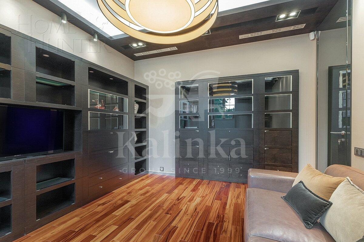 4-КОМН. КВАРТИРА С ОТДЕЛКОЙ 185.1 М² НА 2 ЭТАЖЕ
