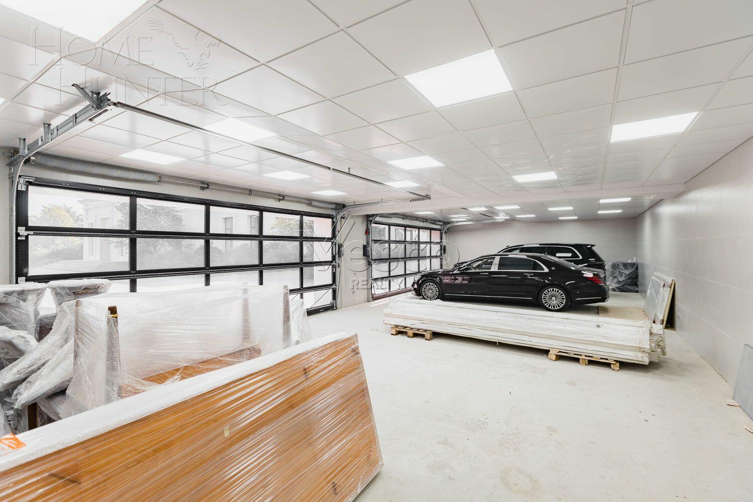 2-этажный коттедж 4 400 м² с отделкой