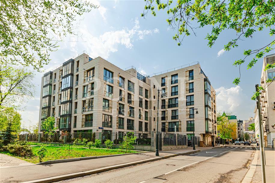3-КОМН. КВАРТИРА С ОТДЕЛКОЙ 110 М² НА 3 ЭТАЖЕ