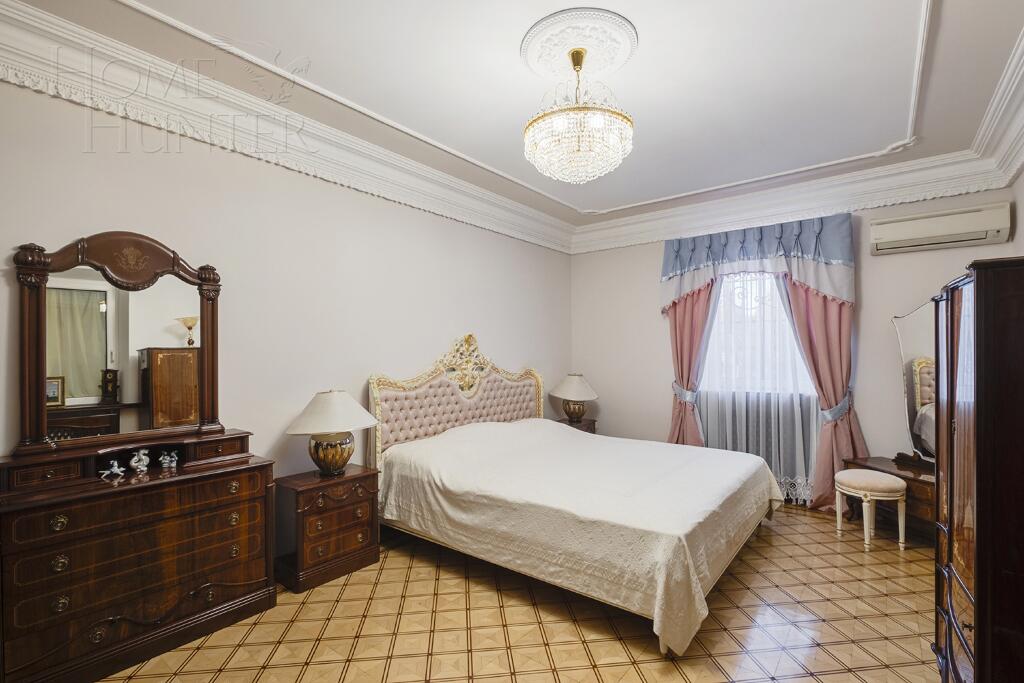 2-этажный коттедж 880 м² с отделкой