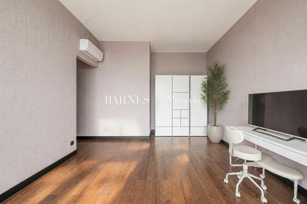 4-КОМН. КВАРТИРА С ОТДЕЛКОЙ 150.6 М² НА 19 ЭТАЖЕ