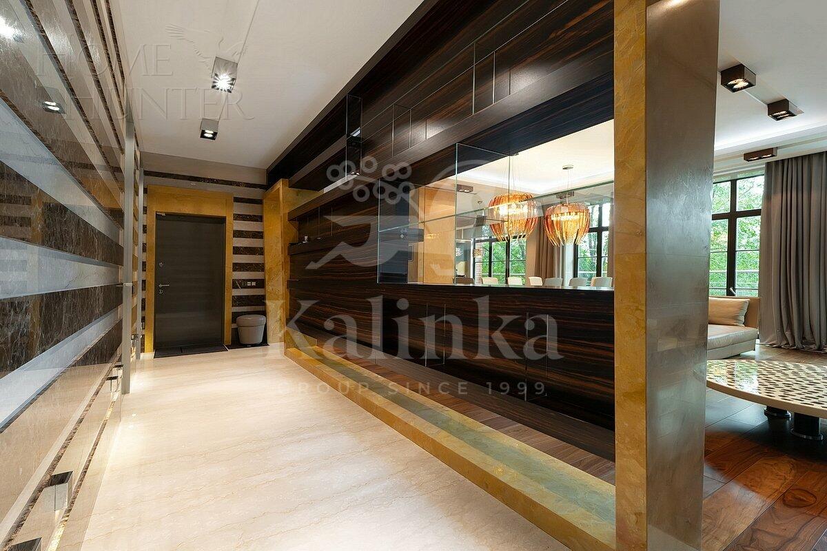 4-КОМН. КВАРТИРА С ОТДЕЛКОЙ 185.1 М² НА 2 ЭТАЖЕ
