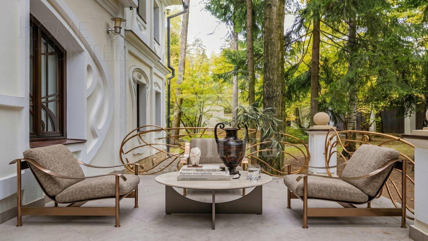 2-этажный коттедж 850 м² с отделкой